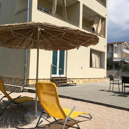 Apartments Mia Mara Бродариця Екстер'єр фото