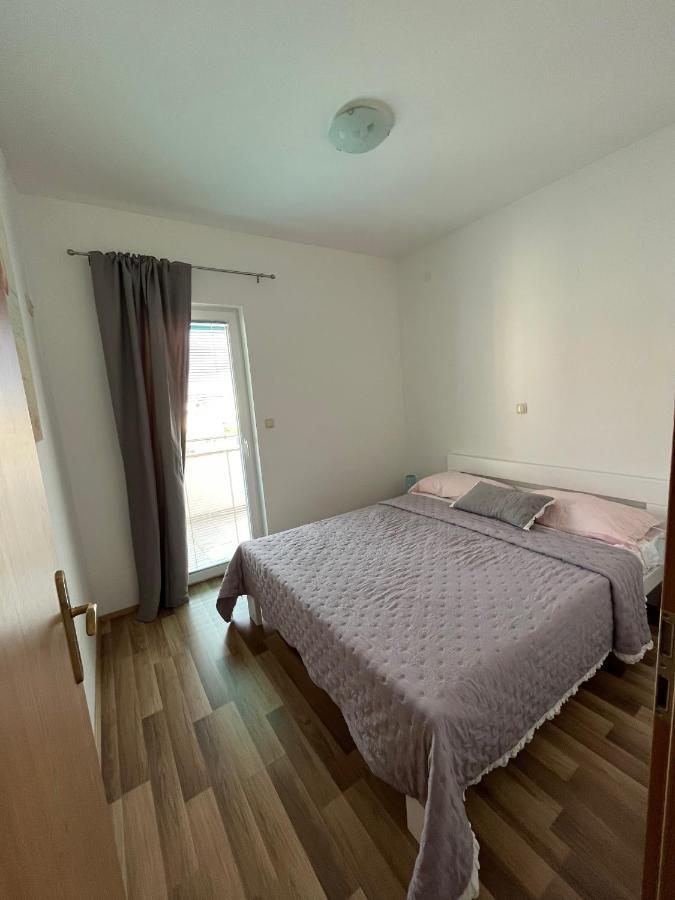 Apartments Mia Mara Бродариця Екстер'єр фото
