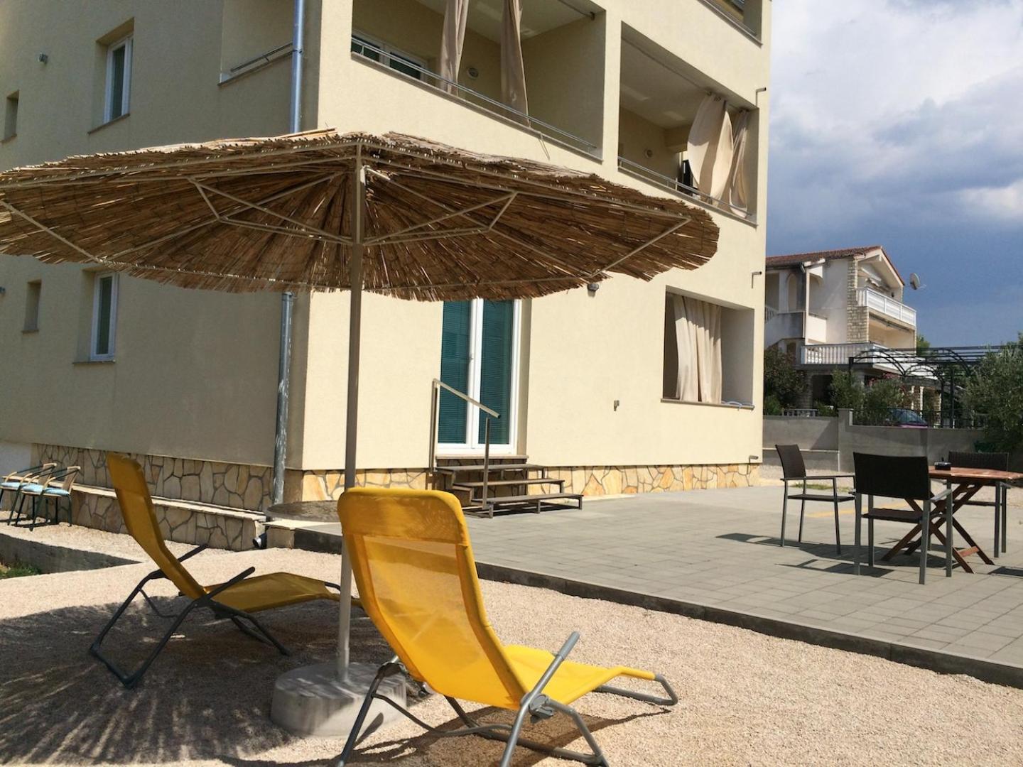 Apartments Mia Mara Бродариця Екстер'єр фото